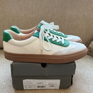 LOFT Retro White and Green Leather Sneakers, Size 10.5, worn twice